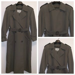 Like New! London Fog Maxi Trench coat